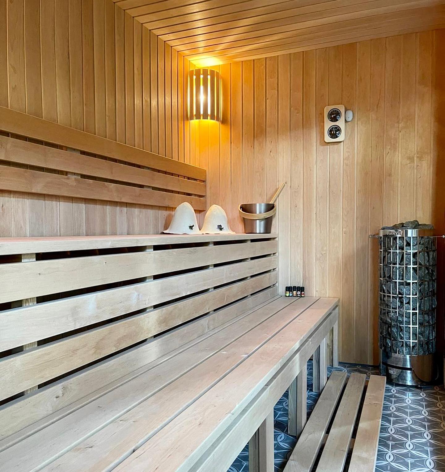 Differences between Electric and WoodFired Saunas • Sauna Experts