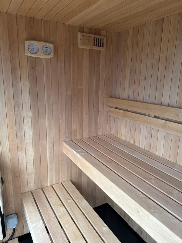 Black Alder Panelling 2.1m - Bundle of 6