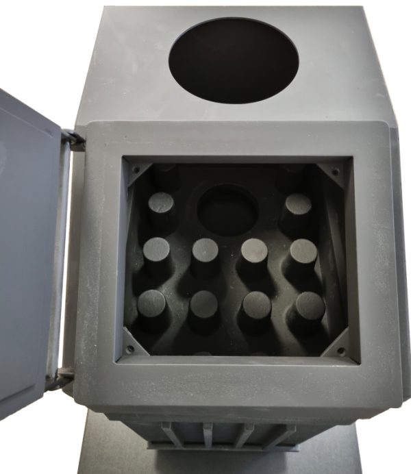 SUMMIT EXTENDED with closed magazine