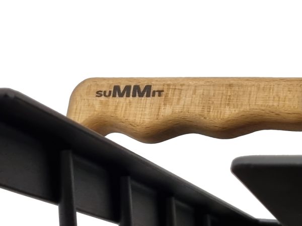 SUMMIT EXTENDED with closed magazine and net