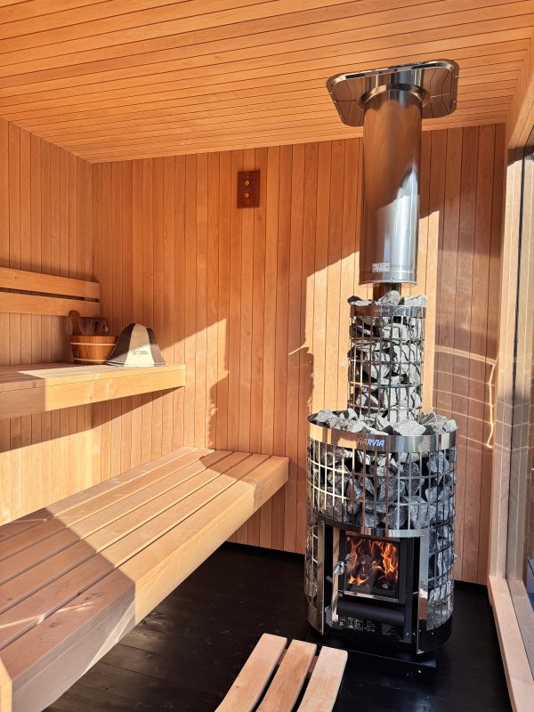 Outdoor Sauna - Steamy