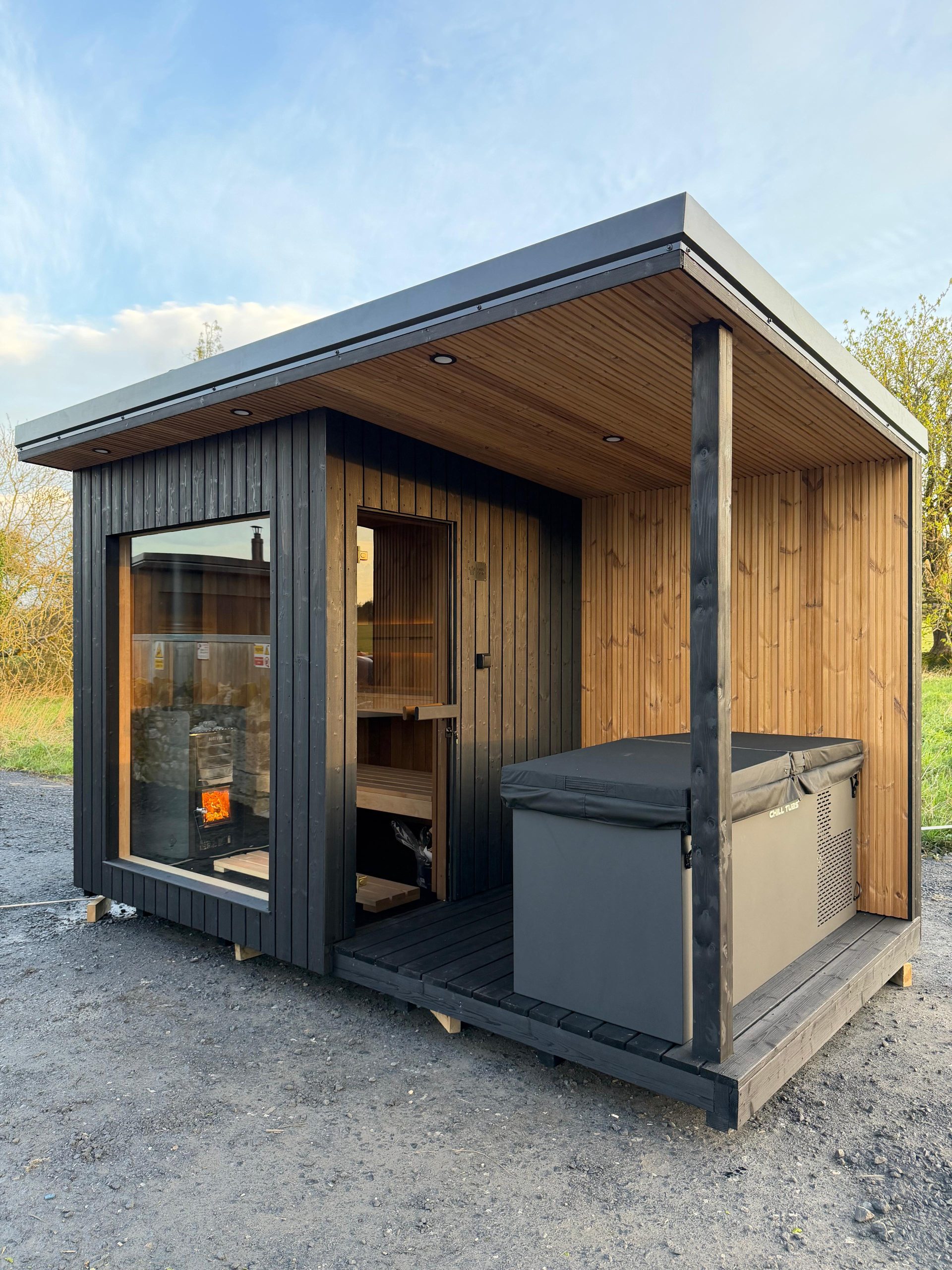 Outdoor Sauna Chill - Woodburner - Image 4