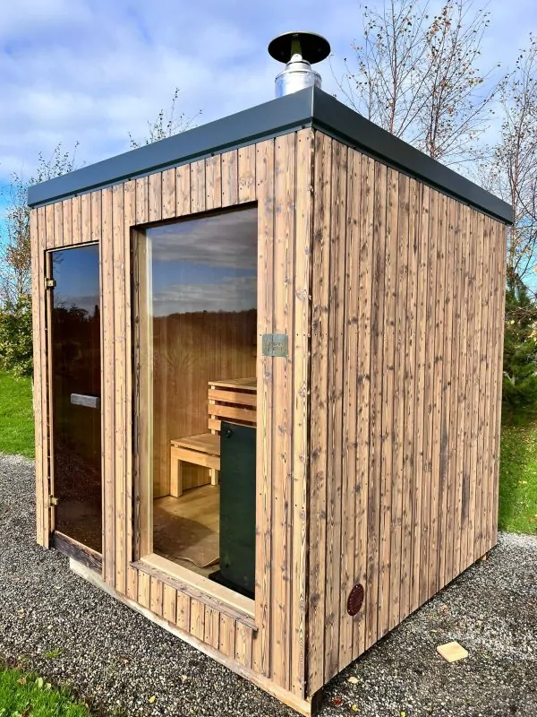 Woodburning Sauna With Vertical Window