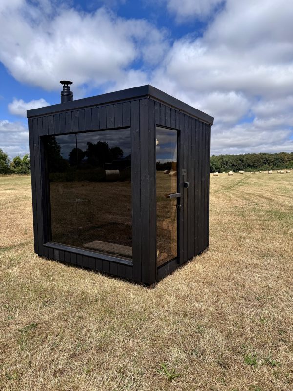 Outdoor Sauna-Pluto Woodburner