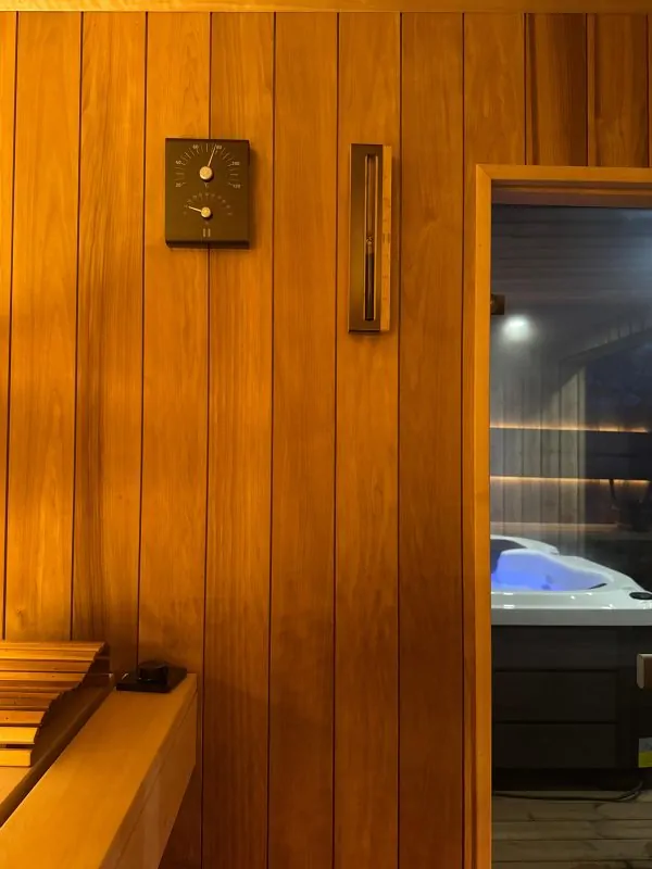 Sauna & Hot tub unit - Twilight Retreat